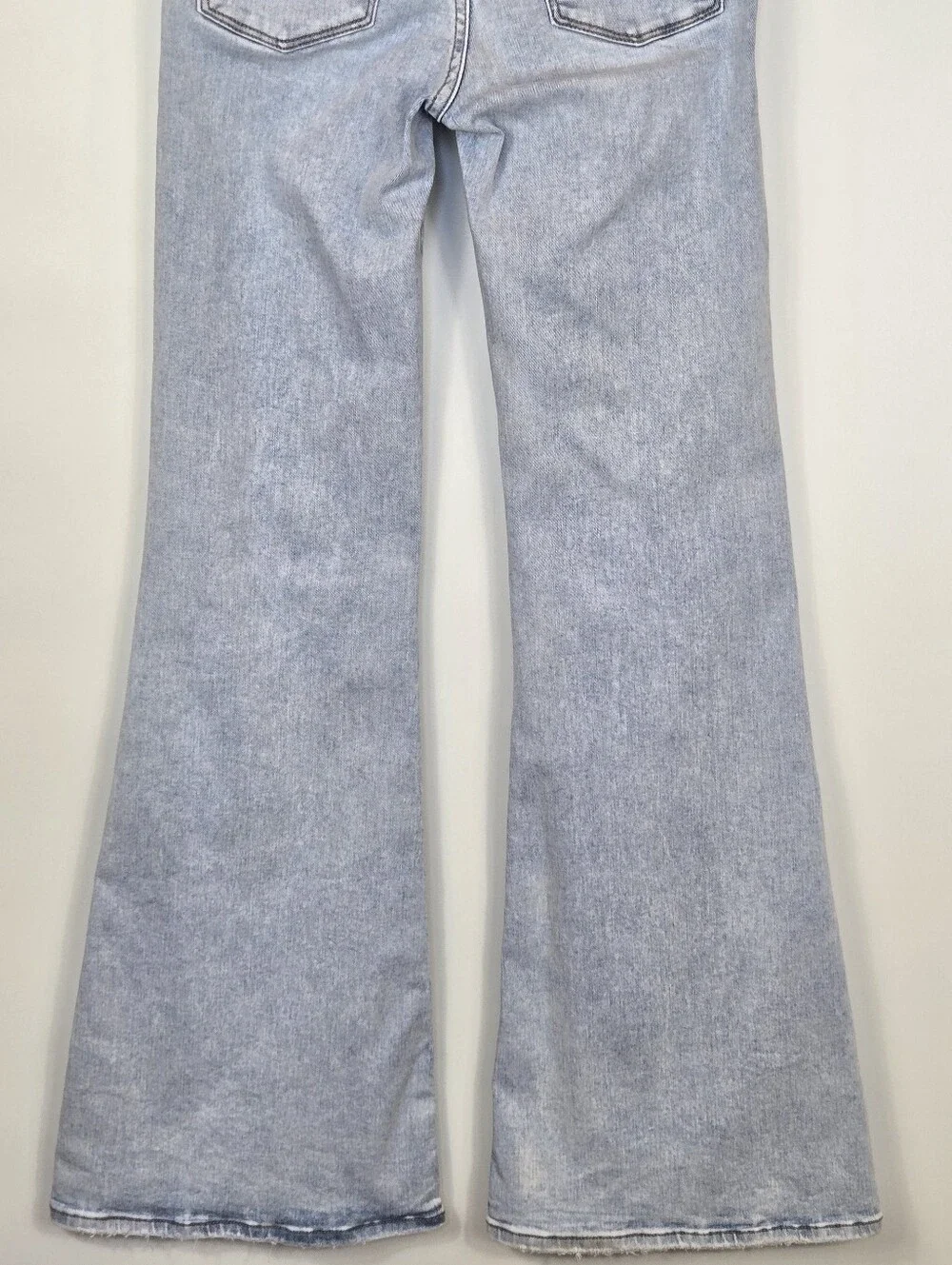 American Eagle Super High Rise Flare Jeans Next Level Stretch Button Fly 0